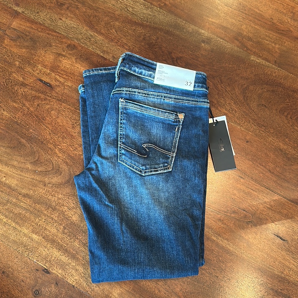 NWT Silver Jeans Suki Skinny Mid Rise Curvy Jeans